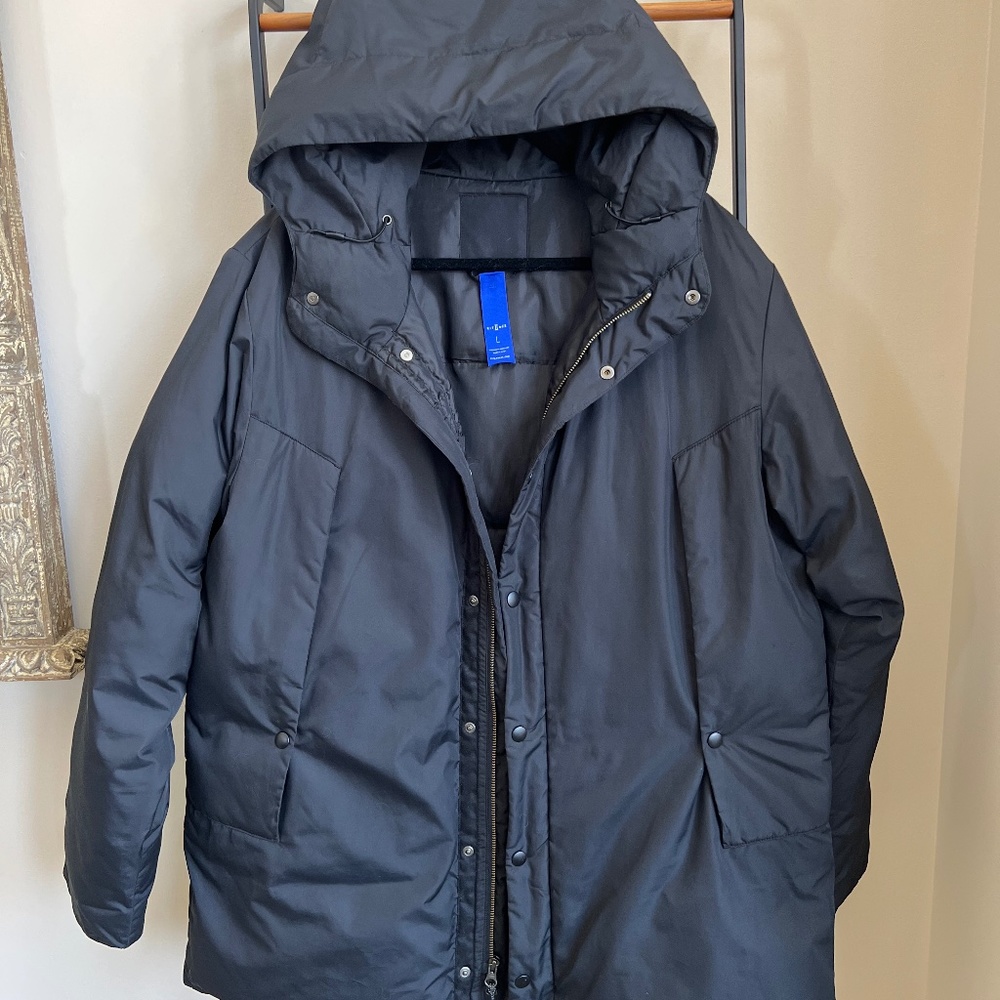 Kit and Ace Black heavy down jacket Size Large